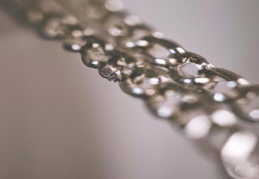 Benefits and Durability of 14K White Gold Chains